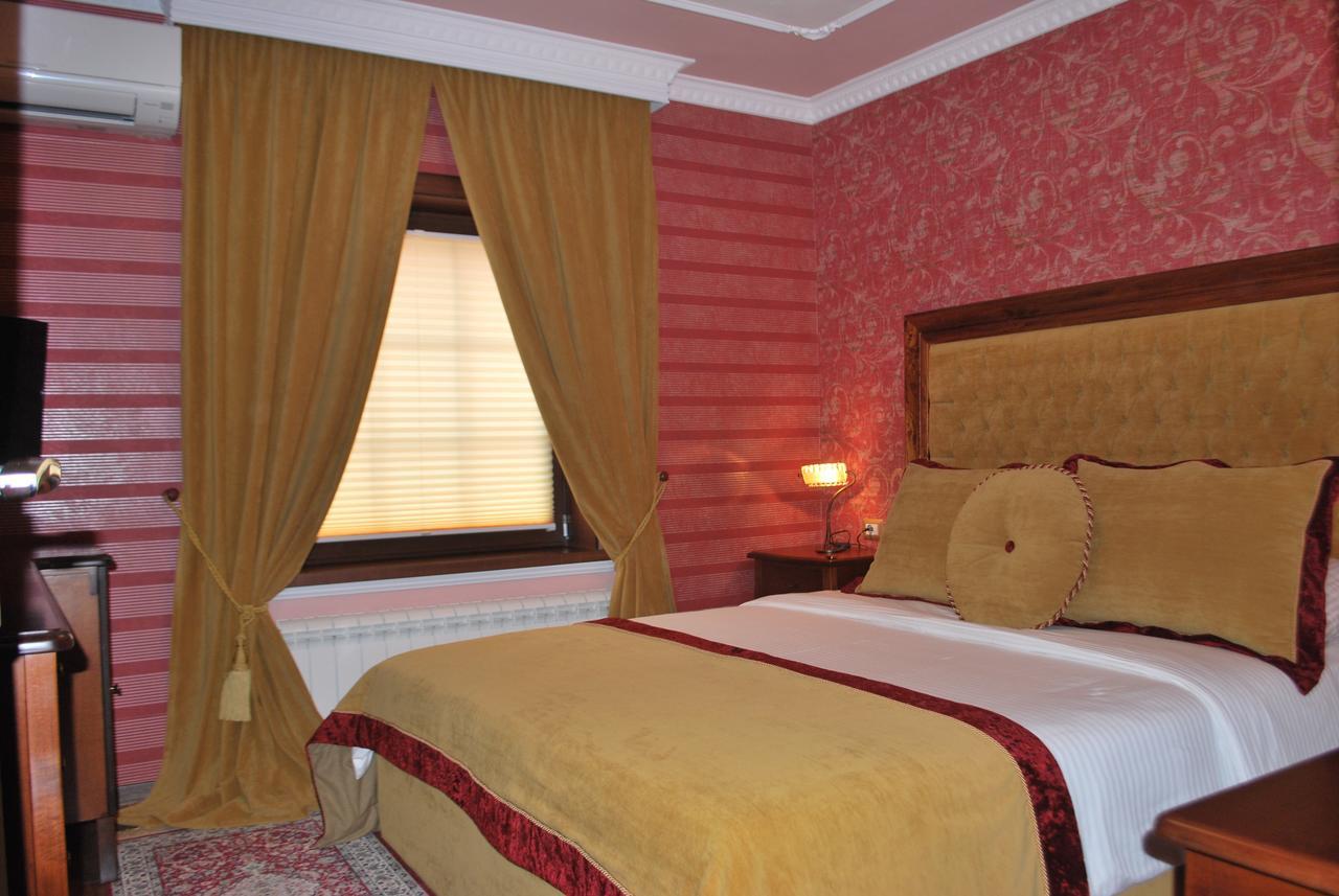 Hotel Vila Sigal Корча Экстерьер фото
